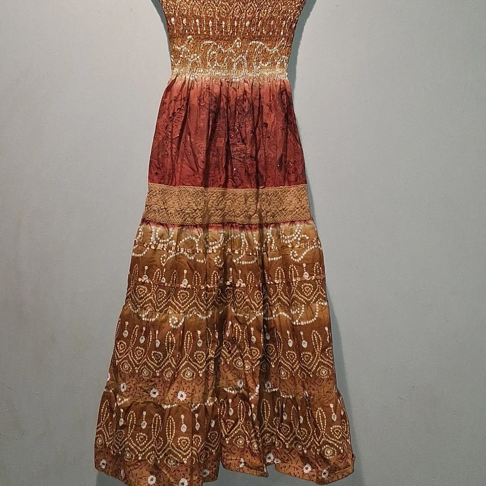 Adorable Ladies Halter Dress - Picture 6 of 6